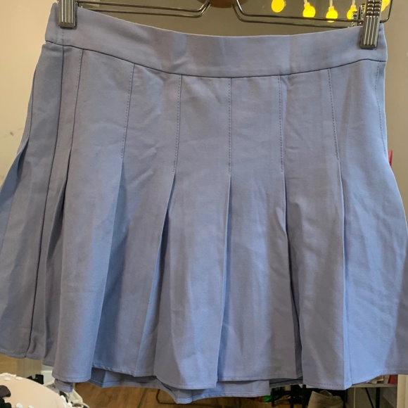 Garage Tennis Skirt - Picture 1 of 3